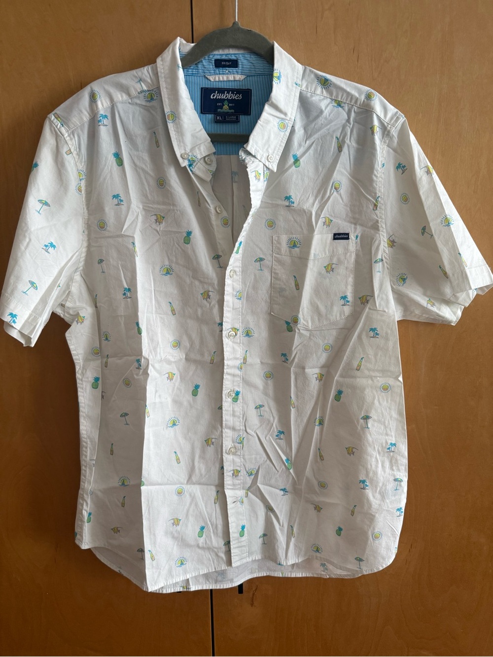 chubbies White Short-Sleeve Tropical Print Button-Down Shirt